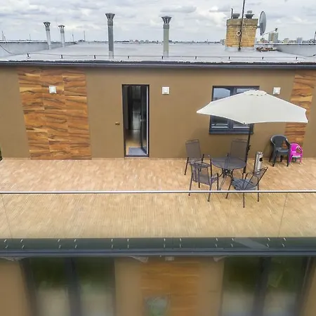 Apartment Pod Sychrovem Prague Exterior photo